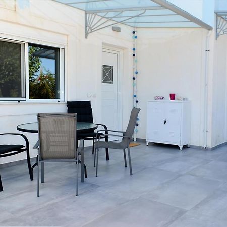 Amera - Troumpas Family Apartments Leonidio Exterior photo