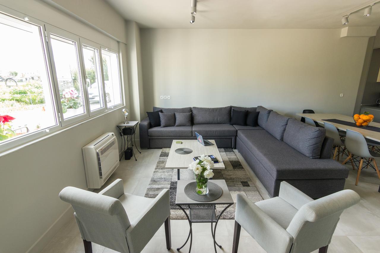 Amera - Troumpas Family Apartments Leonidio Exterior photo